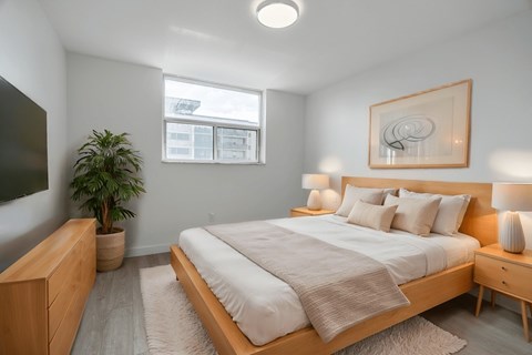 Floor plan for 1 bed, 1 bath, 678 sqft
